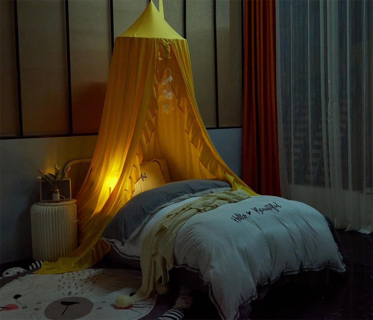 Ciel-de-Lit-Bebe-Volants-Jaune-Nuit