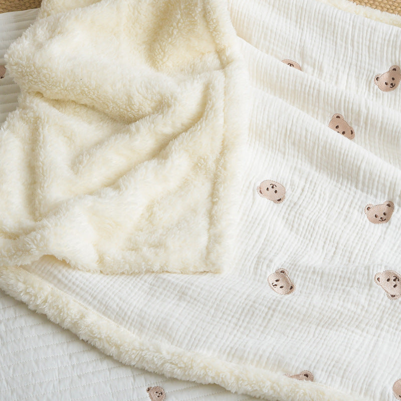 Couverture-en-polaire-bebe-double-face