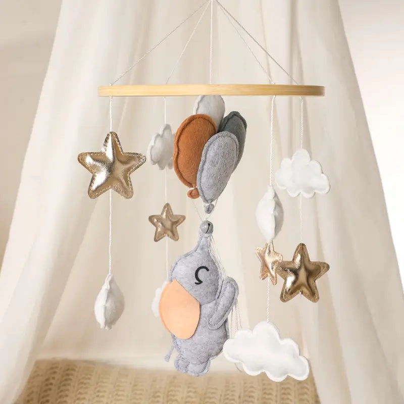 Mobile-Bebe-pour-lit-Animaux-compagnon-eveil