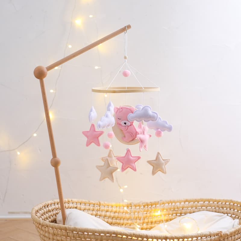 Mobile-Bebe-pour-lit-Animaux-lien-affectif
