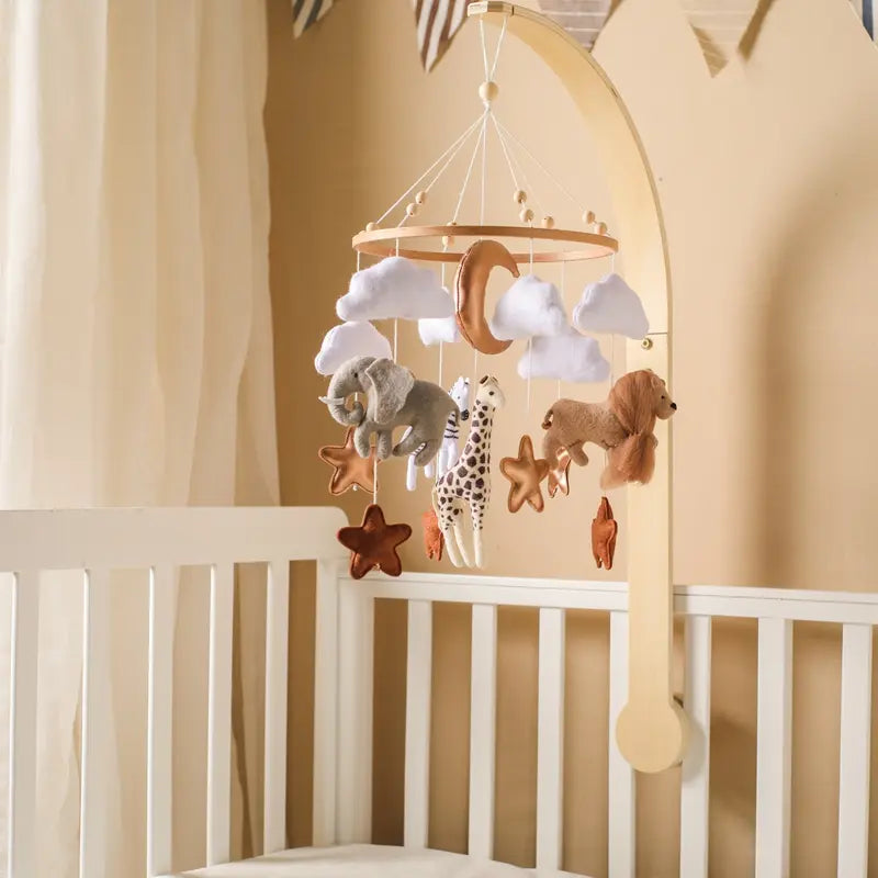 Mobile-pour-bebe-Savane-eveil-sens