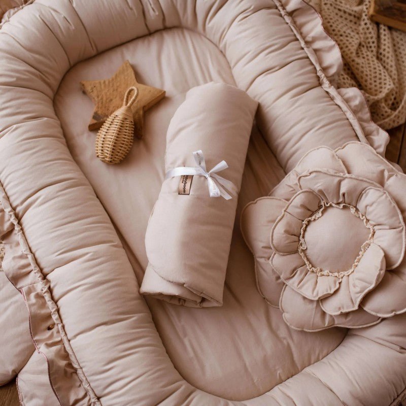 Reducteur-de-Lit-Bebe-Beige-rassurant