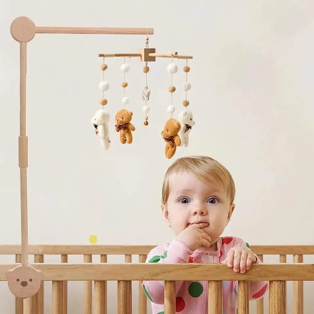 Support-mobile-bebe-Rotatif-accessoire-indispensable