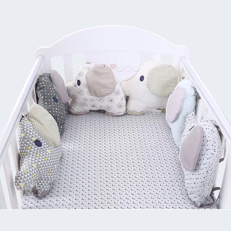 Tour-de-Lit-Coussin-elephant-decoration