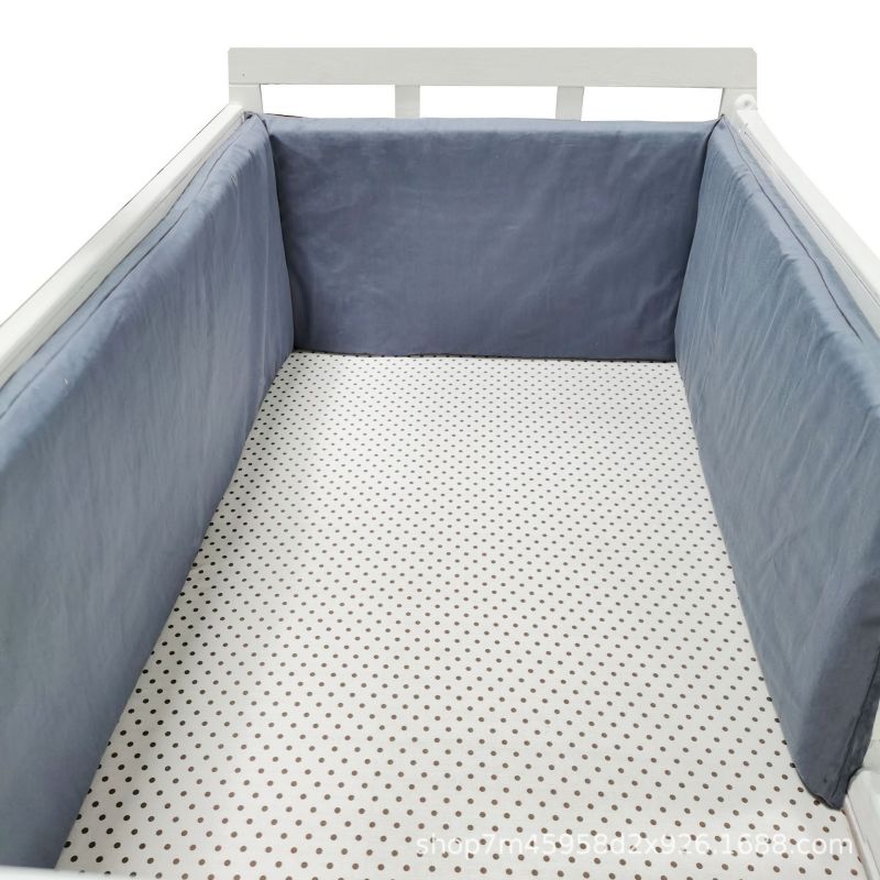 Tour-de-Lit-pour-Bebe-Bleu-Nuit-Securite-Douceur