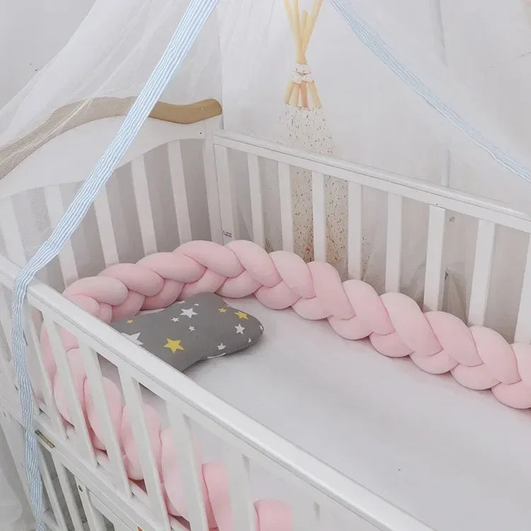 Tresse-de-Lit-Bebe-Rose-sommeil