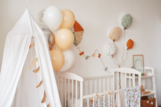 comment attacher un ciel de lit? - chambre de bebe - ciel de lit