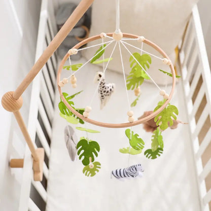 Mobile bebe pour lit - Jungle