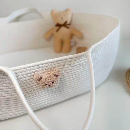 Couffin-Bebe-Blanc-Petit-Ours-Brun-clair