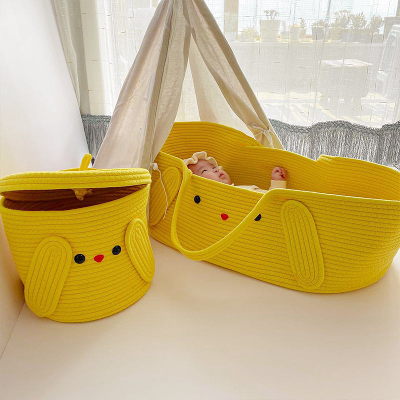 Couffin-Bebe-Poussin-sommeil