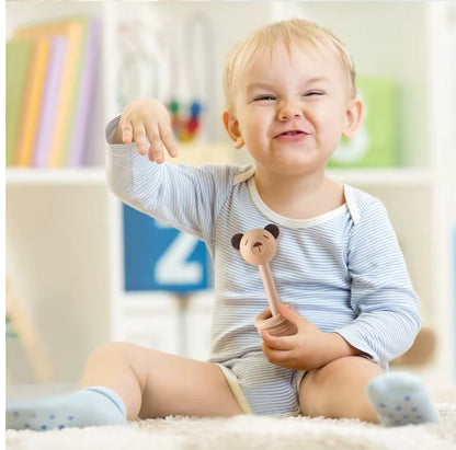 Hochet-bebe-Animaux-Bois-apaisement-naturel