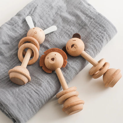 Hochet-bebe-Animaux-Bois-eveil