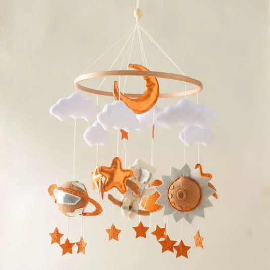Mobile-Bebe-Astronaute-eveil-sensoriel