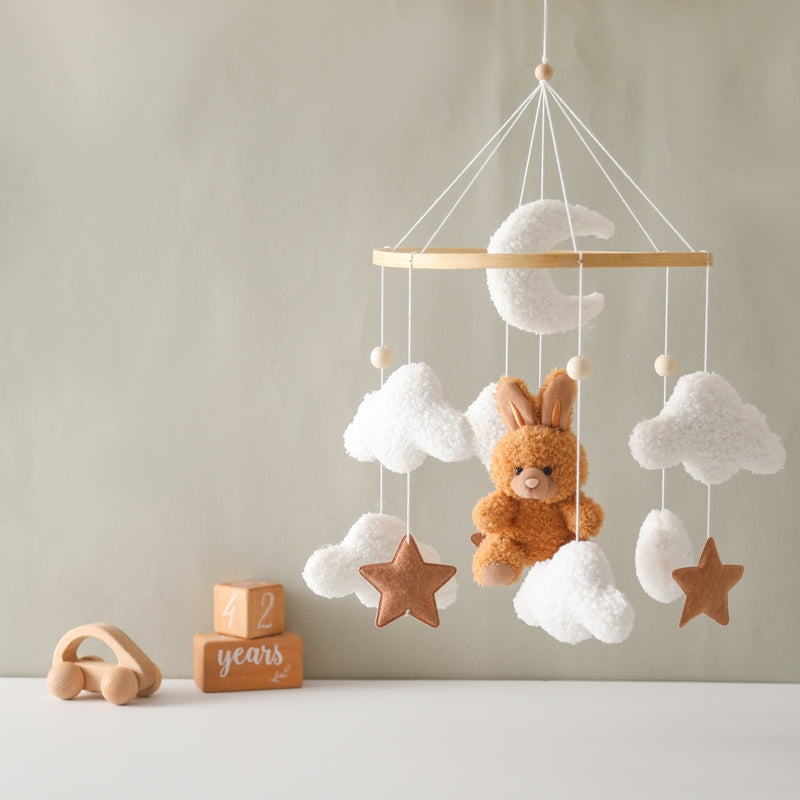 Mobile-Bebe-Comme-sur-un-Nuage-decoration