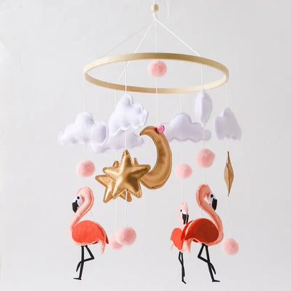 Mobile-bebe-Flamant-Rose-eveil