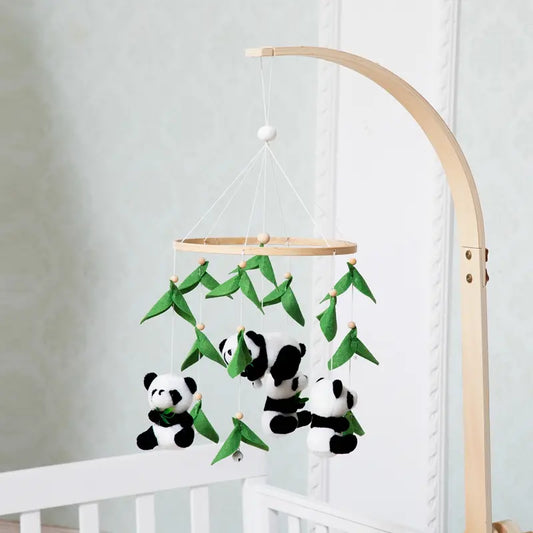 Mobile-lit-bebe-Panda-stimulation-sensorielle