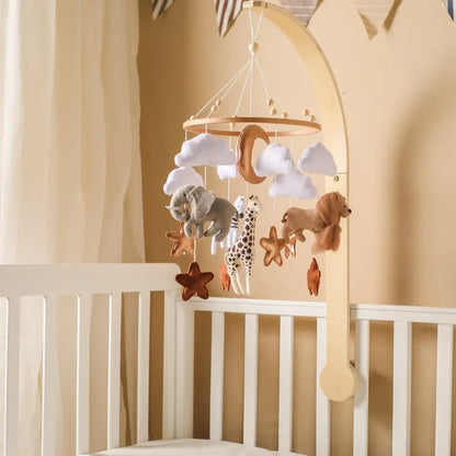 Mobile-pour-bebe-Savane-eveil-sens