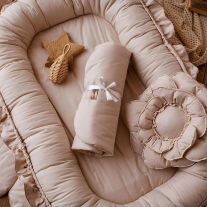 Reducteur-de-Lit-Bebe-Beige-rassurant
