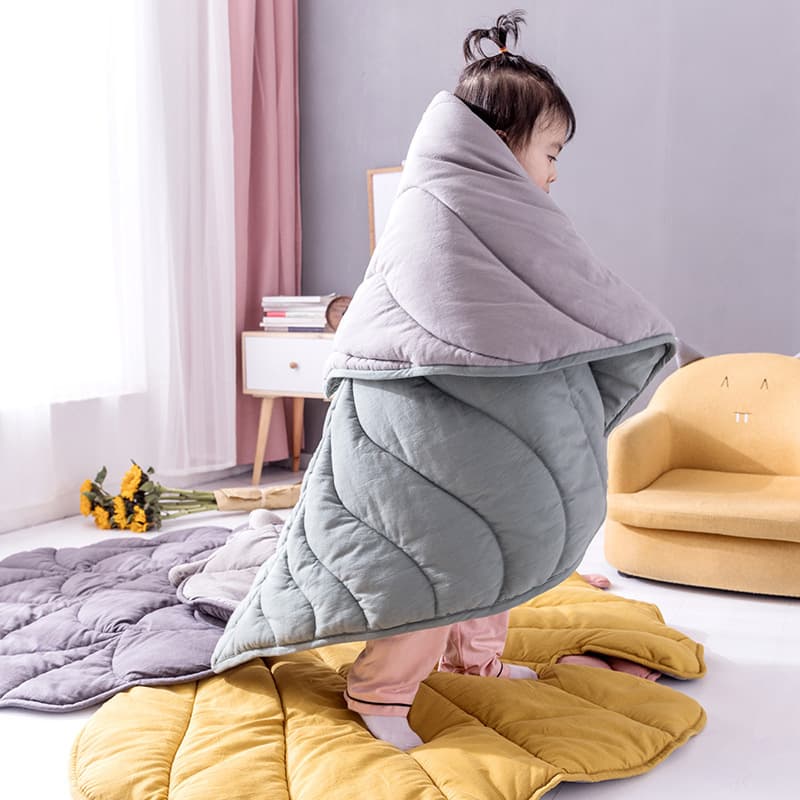 Tapis-de-Sol-Bebe-Feuille-cocon-douceur