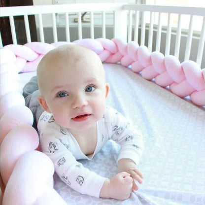 Tresse-de-Lit-Bebe-Rose-paisible