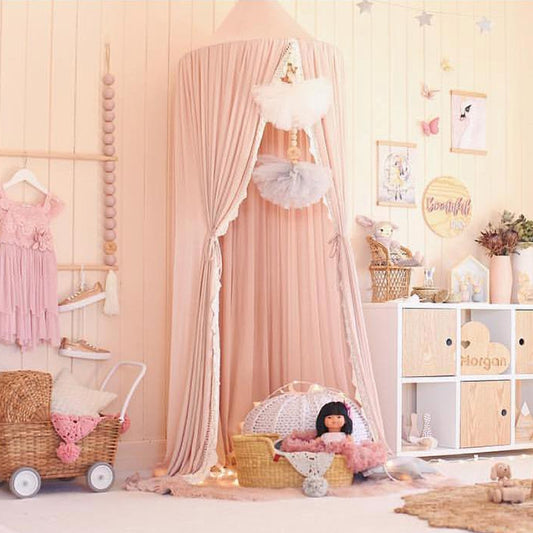 Voile-de-Lit-Bebe-Dentelle-Rose-protection